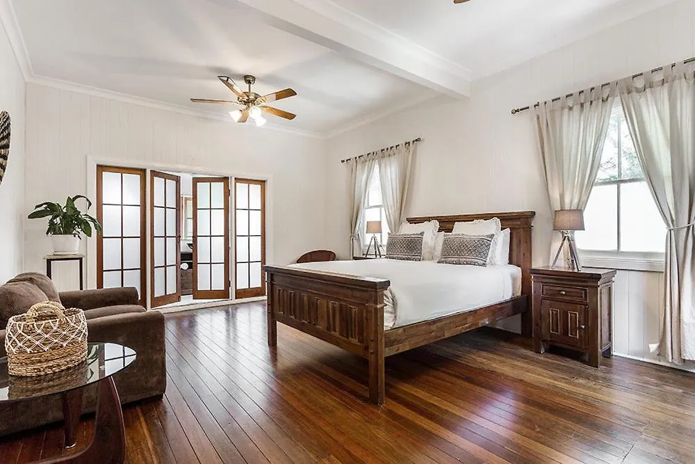 Skye Lodge Byron Bay - Walk To Town In 5 Minutes! Holiday home